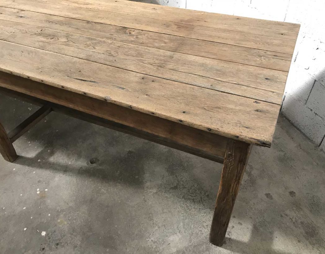 Ancienne grande table d'atelier en chêne 6 pieds
