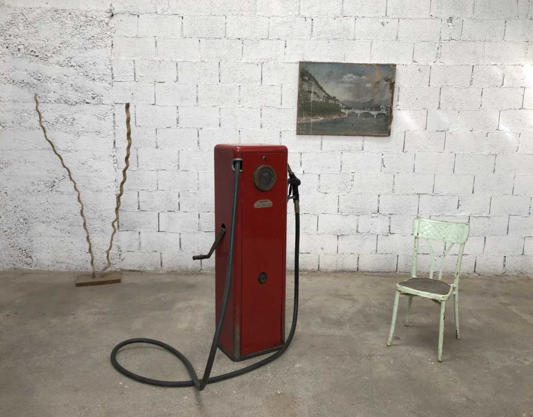 Pompe à essence (1) - Facom - Ancienne servante d'atelier FACOM - 1960-1970  - Catawiki