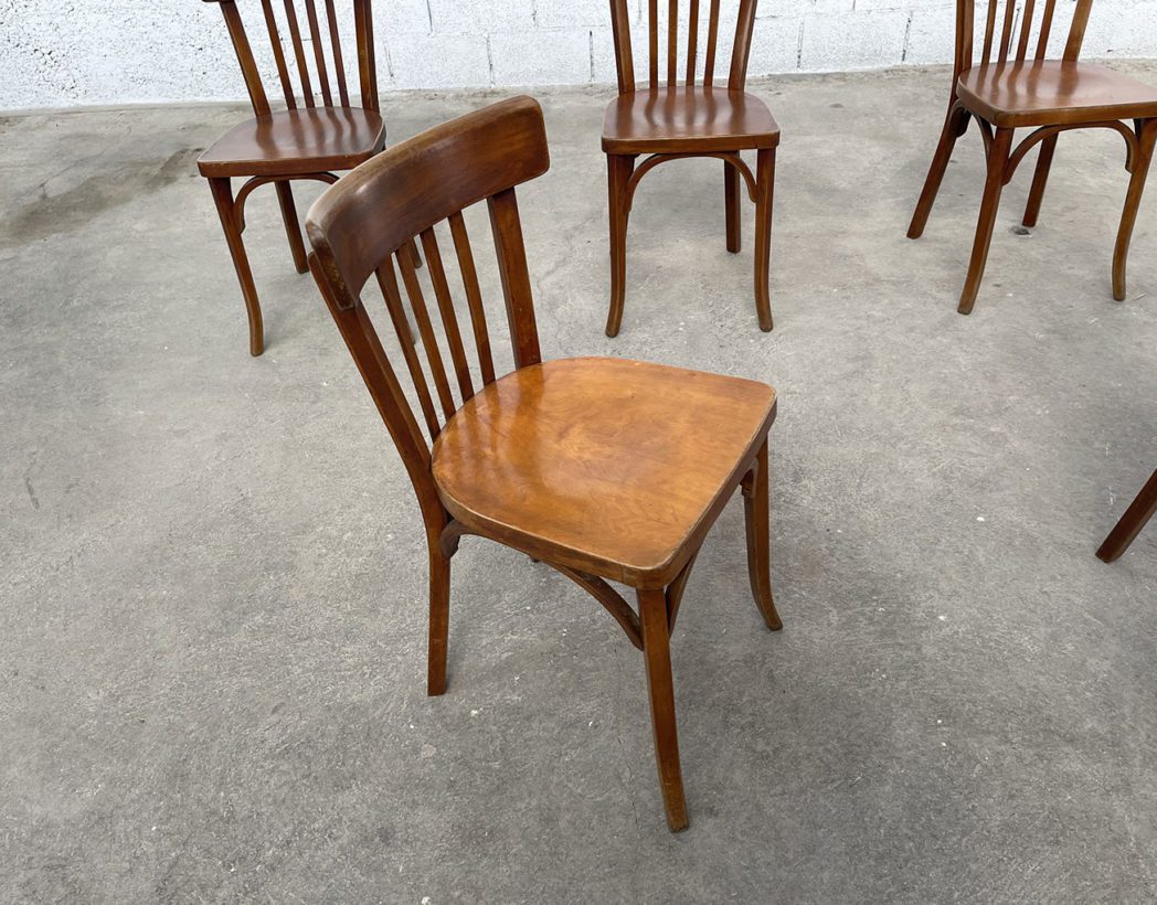 anciennes-chaises-bistrot-dossier-barreaux-hetre-brasserie-baumann-thonet-luterma-vintage-5francs-3