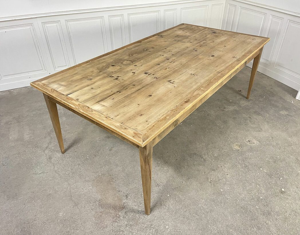 ancienne-table-de-ferme-large-en-sapin-chene-deco-rustiqe-deco-boheme-farmtable-vintage-5francs-4